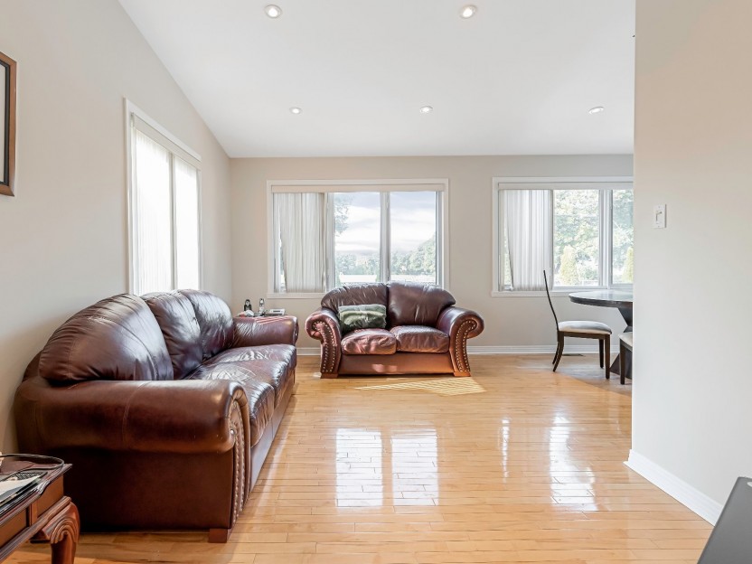 985 50e Avenue Photo 9