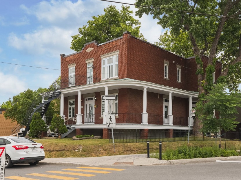 4800 Boul. Gouin E. Photo 2