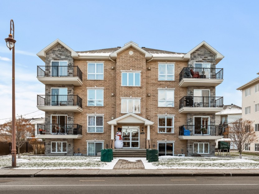 1165 Rue Émile-Bouchard Photo 1