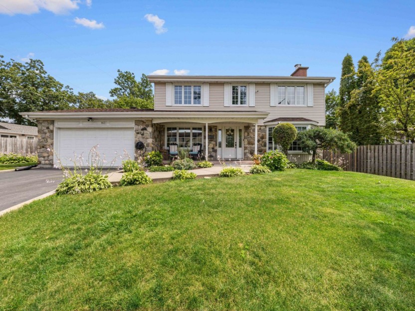 163 Shannon Park Street — photo 1
