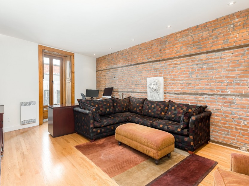 343-347 Tsse St-Denis Photo 3