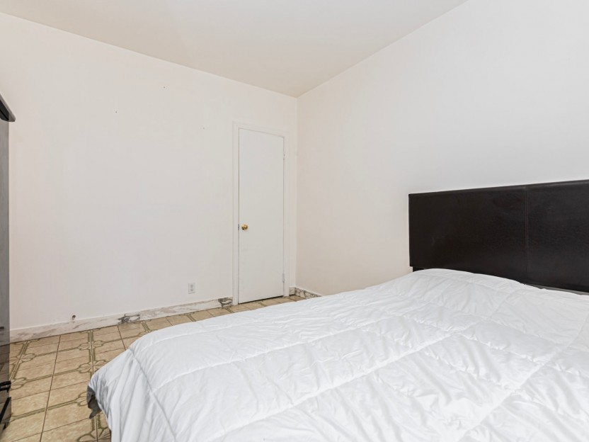 8799 9e Avenue Photo 9
