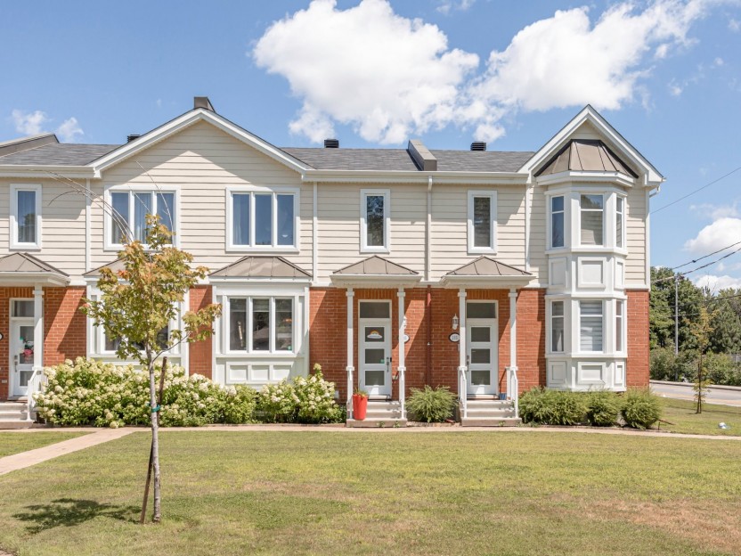 203Z Beaurepaire Drive Photo 1