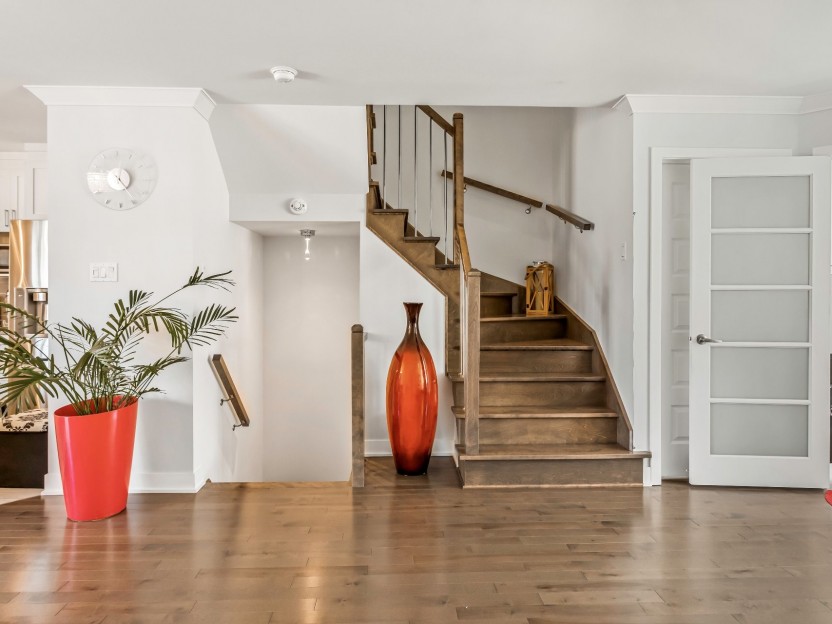 203Z Beaurepaire Drive Photo 5