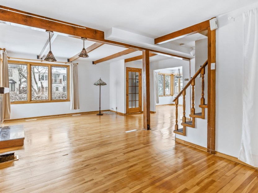 370 Av. Martin Photo 2