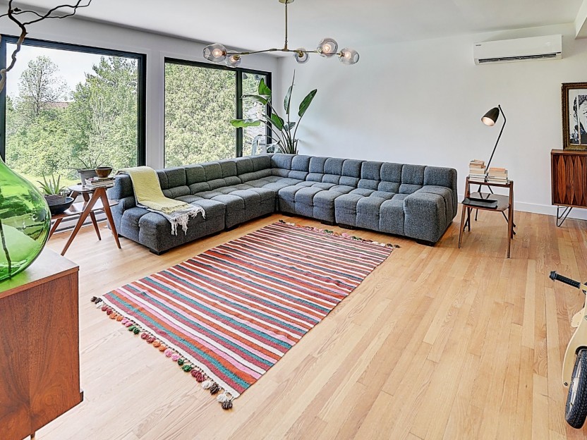 7590 Boul. Marie-Victorin Photo 6