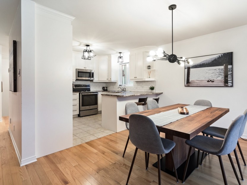 166 Rue Champlain Photo 6