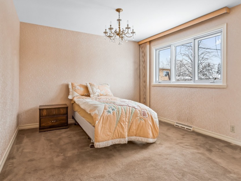 529 Rue Geneviève Photo 5