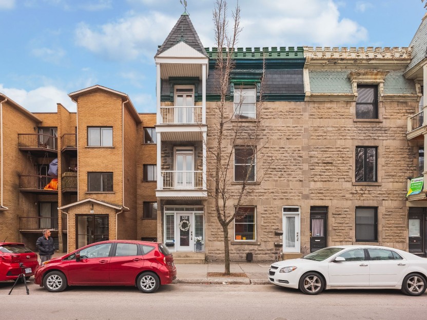 1218 Rue Alexandre-DeSève Photo 1