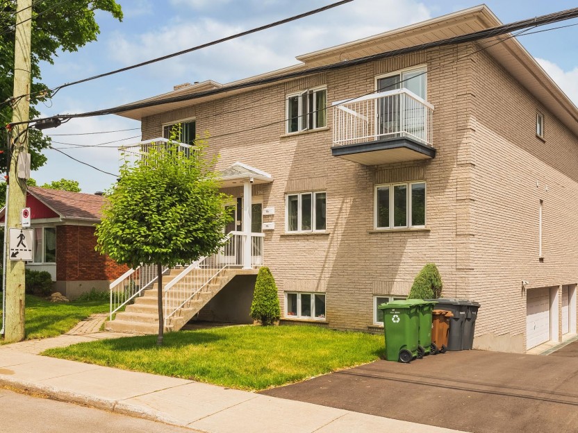 1389-1393 Rue Champigny Photo 3