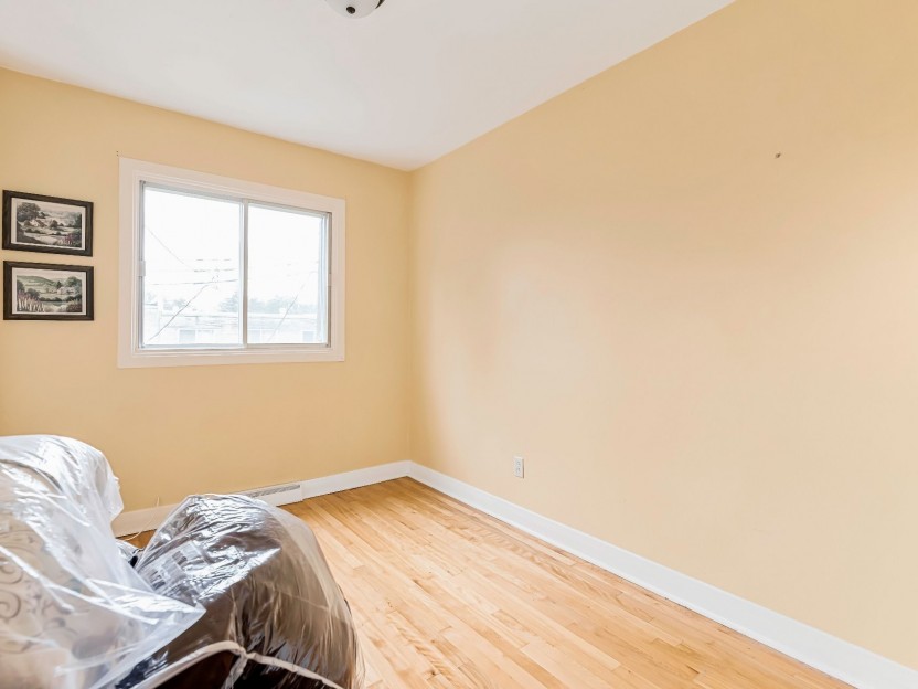 212-214 Av. Stirling Photo 10
