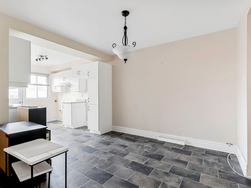 212-214 Av. Stirling Photo 5