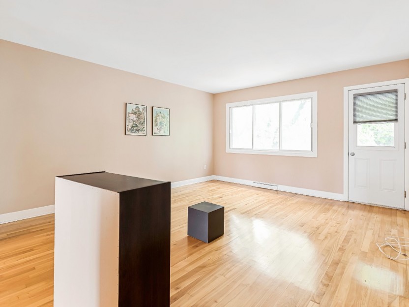 212-214 Av. Stirling Photo 6