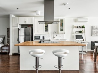 460 19e Avenue Photo 2