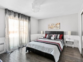 2300 35e Avenue Photo 1