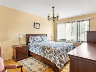 520-524 35e Avenue Photo 9