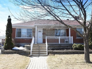 620 Rue Brunet Photo 1