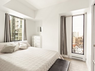 1288 Av. des Canadiens-de-Montréal Photo 2