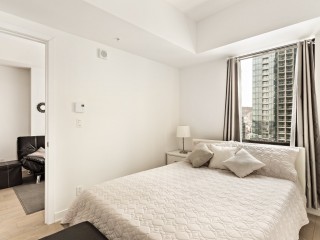 1288 Av. des Canadiens-de-Montréal Photo 3