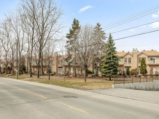 103 Sussex Drive Photo 3