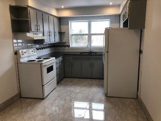 4228 Boul. St-Joseph Photo 7