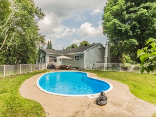 404 Rue Bellerive Photo 3