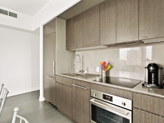 1288 Av. des Canadiens-de-Montréal Photo 4
