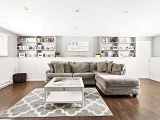 40 Place Rousseau Photo 1