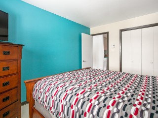 405 Rue Garneau Photo 3