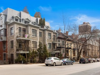 2115 Rue St-Urbain Photo 2