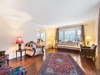 98 Celtic Drive Photo 3