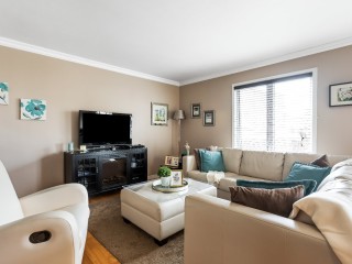 317 Rue Toe-Blake Photo 3