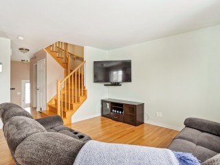 368 Rue Bellini Photo 5