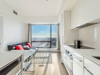 1288 Av. des Canadiens-de-Montréal Photo 2