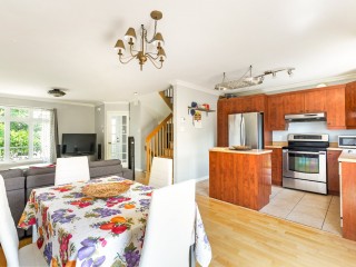 2573 Rue des Narcisses Photo 9