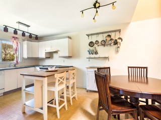 367 Av. Elm Photo 2