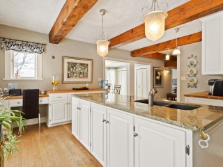900 Rue Main Photo 9