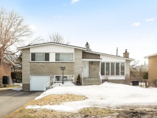 31 Rue Belcourt Photo 1
