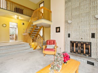 1070 Rue Simon Photo 3