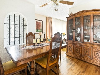 86 43e Avenue Photo 5