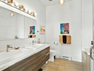 124 Boul. Hymus Photo 5