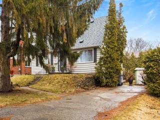 169 Av. Devito Photo 2