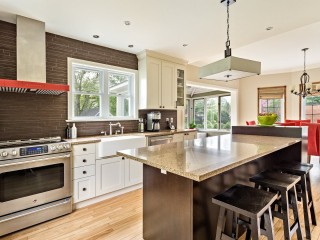 105 Côte St-Charles Photo 5