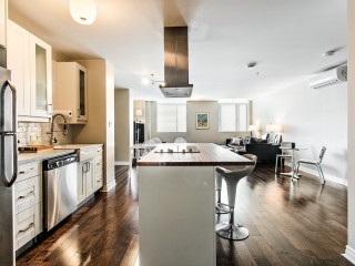 460 19e Avenue Photo 1