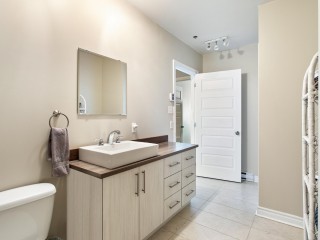 460 19e Avenue Photo 10