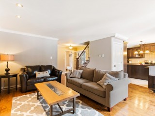 1675 Rue de Beauvoir Photo 4