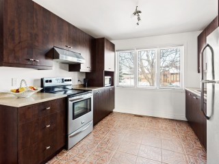 4632 Rue Suzor-Côté Photo 2