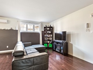 539 Av. Forest Photo 9