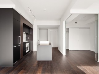 1188 Rue St-Antoine O. Photo 1