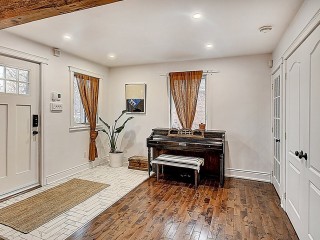 1414 Av. Brown Photo 6